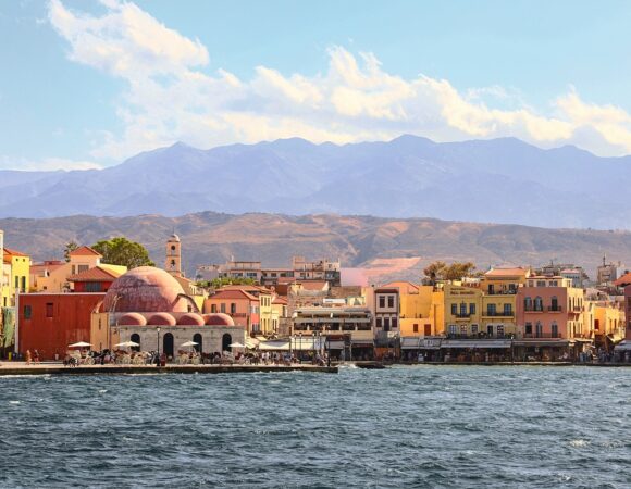 ΕΚΔΡΟΜΗ ΣΤΗΝ ΚΡΗΤΗ